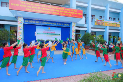 Trường Tiểu học Lê Hồng Phong tổ chức "Lễ hội vui xuân"