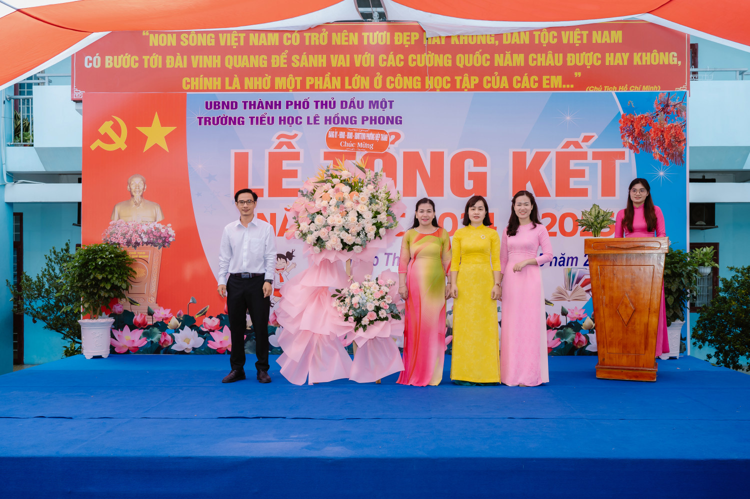 Lễ tổng kết năm học 2024-2025